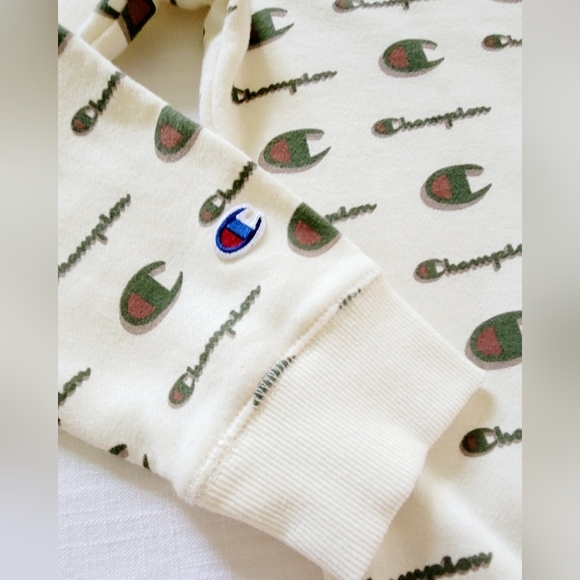 Champion Hoodie Youth Extra Large Logo All Over Print XL Sweatshirt NWOT - Picture 2 of 7